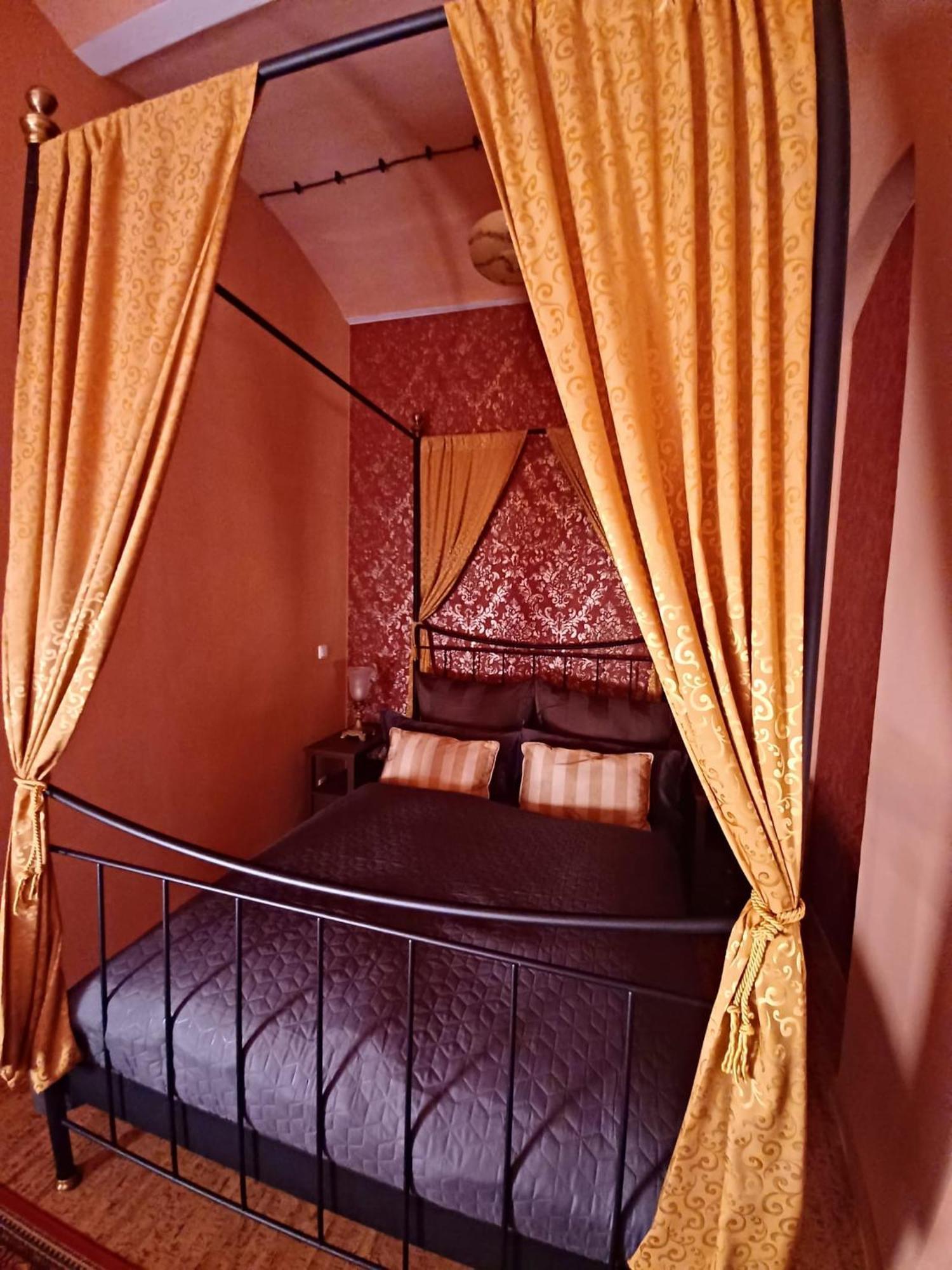 Ferienwohnung Antik โกทา ภายนอก รูปภาพ